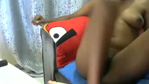 Snapshot of petite_loverr chatting on 02.18.25 Petite loverr online show from 02.18.25