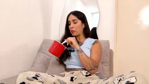 Snapshot of petitealejats chatting on 12.14.25 PetiteAlejaTs online show from 12.14.25