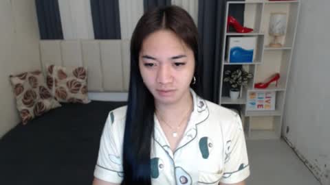 Snapshot of petiteasianmarian chatting on 11.30.25 bigcock Marian online show from 11.30.25