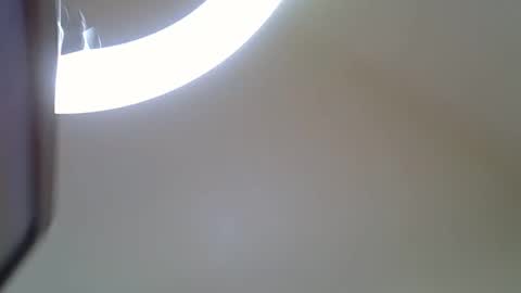 Snapshot of petitecaramell chatting on 12.18.25 Caramel online show from 12.18.25