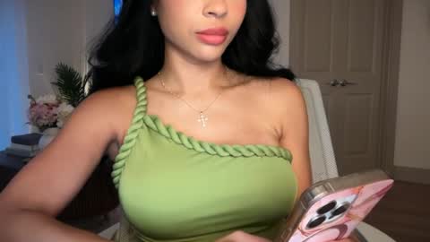 PetitePrincess online show from 07.18.26