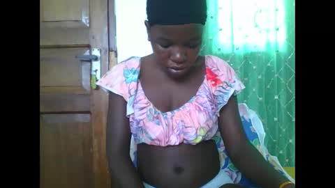 petitesweetchiq online show from 01.06.26