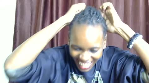 Snapshot of petitevixenn chatting on 07.26.26 petitevixenn online show from 07.26.26