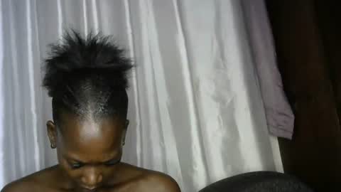 Snapshot of pettite_cora1 chatting on 06.15.26 pettite_cora1 online show from 06.15.26