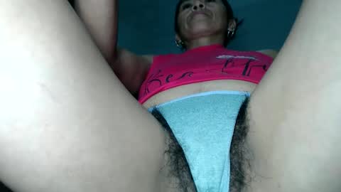 petyte83 online show from 05.31.26