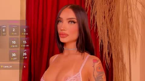 Snapshot of peytonreeds chatting on 11.14.25 Pet Rees online show from 11.14.25