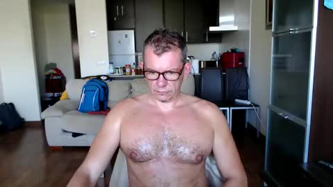 Snapshot of pg19clp4191zm chatting on 09.25.25 Alex online show from 09.25.25