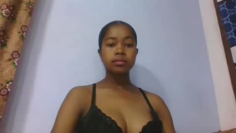 phania185885 online show from 03.08.26