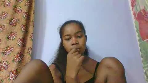 phania185885 online show from 03.27.26