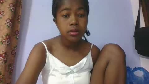 phania185885 online show from 04.09.26