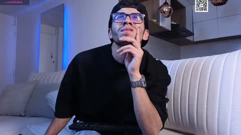 phantom_bigger1 online show from 01.31.25