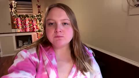 Snapshot of phatassblond chatting on 12.18.25 PhatAssBlond online show from 12.18.25