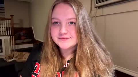 Snapshot of phatassblond chatting on 01.09.26 PhatAssBlond online show from 01.09.26