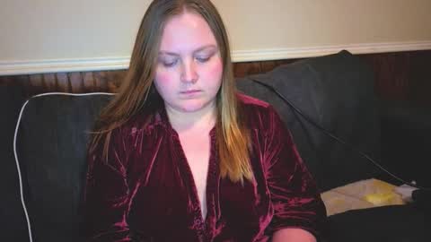 Snapshot of phatassblond chatting on 02.05.26 PhatAssBlond online show from 02.05.26