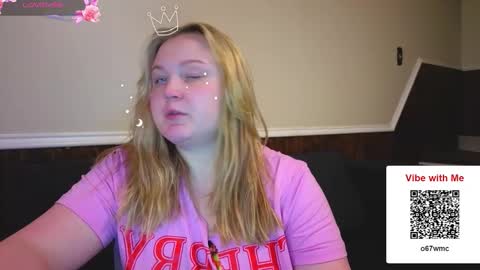 Snapshot of phatassblond chatting on 03.04.26 PhatAssBlond online show from 03.04.26