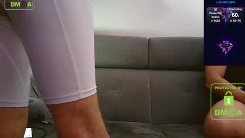 Snapshot of phelippebig chatting on 12.08.24 LycraLover online show from 12.08.24