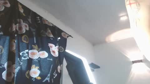 Snapshot of philip_jons chatting on 02.25.26 Philip online show from 02.25.26