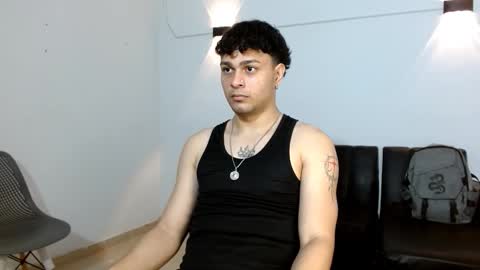 Snapshot of philip_jons chatting on 03.19.26 Philip online show from 03.19.26