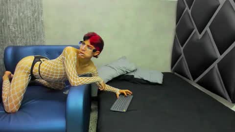 Snapshot of philipp_jones chatting on 02.13.26 PHIL online show from 02.13.26