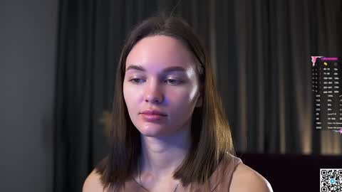 Snapshot of philippabrainard chatting on 01.29.25 Hello guys Sweet Scarlett here NEXT LIVE 5AM 2 gmt online show from 01.29.25