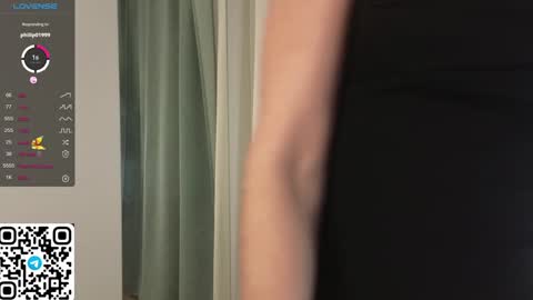 Snapshot of philippabrainard chatting on 02.08.25 Hello guys Sweet Scarlett here NEXT LIVE 5AM 2 gmt online show from 02.08.25