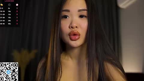 Snapshot of philippabrainard chatting on 02.24.25 Hello guys Sweet Scarlett here NEXT LIVE 5AM 2 gmt online show from 02.24.25