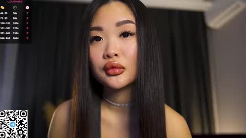 Snapshot of philippabrainard chatting on 02.28.25 Hello guys Sweet Scarlett here NEXT LIVE 5AM 2 gmt online show from 02.28.25