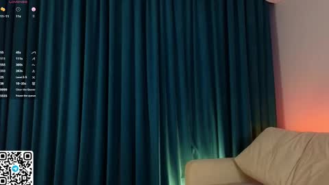 Snapshot of philippabrainard chatting on 02.28.25 Hello guys Sweet Scarlett here NEXT LIVE 5AM 2 gmt online show from 02.28.25