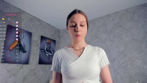 Bella online show from 03.05.25