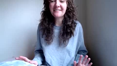 Snapshot of philosophies123 chatting on 12.13.24 sophie online show from 12.13.24