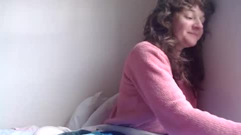 Snapshot of philosophies123 chatting on 02.02.25 sophie online show from 02.02.25