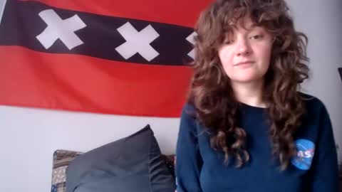 Snapshot of philosophies123 chatting on 02.12.25 sophie online show from 02.12.25