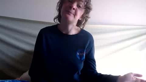 Snapshot of philosophies123 chatting on 03.12.25 sophie online show from 03.12.25