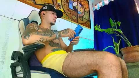 phlilloyhighclouds online show from 10.26.25