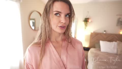 PHOENIX TAYLOR online show from 11.27.25