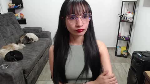 Snapshot of pia_horny chatting on 09.12.25 Pia online show from 09.12.25