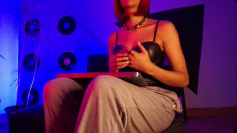    Special Couple Show - WELCOME TO XMAS   5 and 6 December  - 2 at 8 pm COL hour online show from 10.16.25