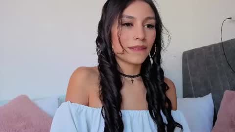 Snapshot of pia_stone1 chatting on 07.17.26 Liz online show from 07.17.26