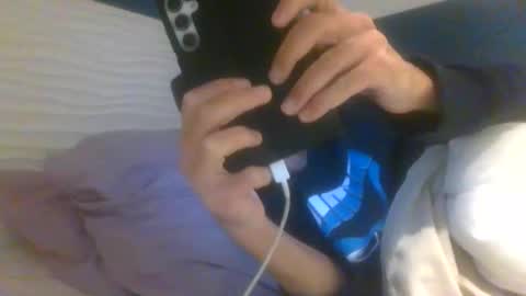 Snapshot of pichoun71 chatting on 01.20.25 pichoun71 online show from 01.20.25