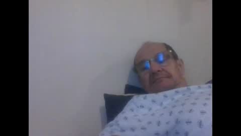 Snapshot of pichoun71 chatting on 09.13.25 pichoun71 online show from 09.13.25