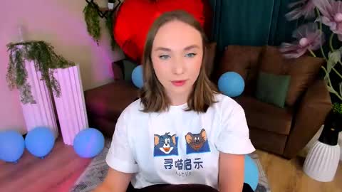 Emelie online show from 09.09.25