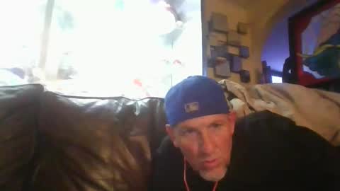 Snapshot of pierce702420 chatting on 03.27.26 pierce702420 online show from 03.27.26