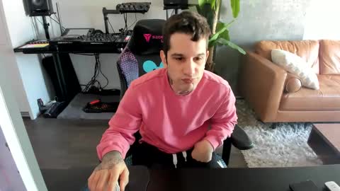 Pierre Fitch online show from 03.03.25