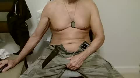 Snapshot of pigdaddybtm chatting on 11.26.25 pigdaddy99 online show from 11.26.25