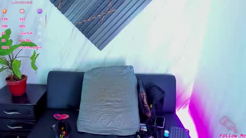 Snapshot of piggy_eddy chatting on 11.25.25 Eddy Brock... Its a pleasure to talk to... online show from 11.25.25