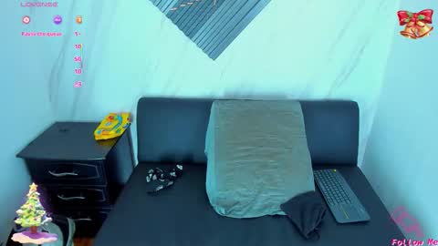 Snapshot of piggy_eddy chatting on 12.15.25 Eddy Brock... Its a pleasure to talk to... online show from 12.15.25