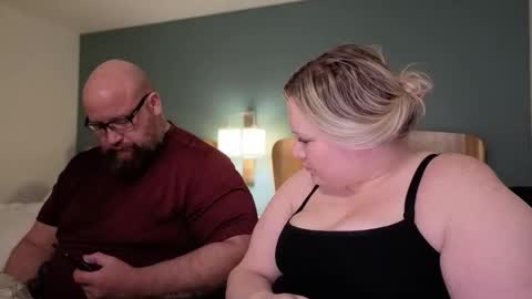 Piggy Rose online show from 02.15.26