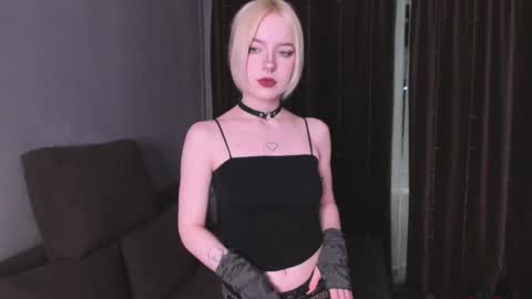 piginnya online show from 11.05.25