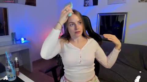 PiinkPandora online show from 01.17.26