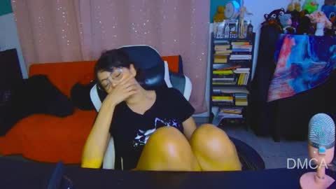 Andrea G online show from 02.11.26